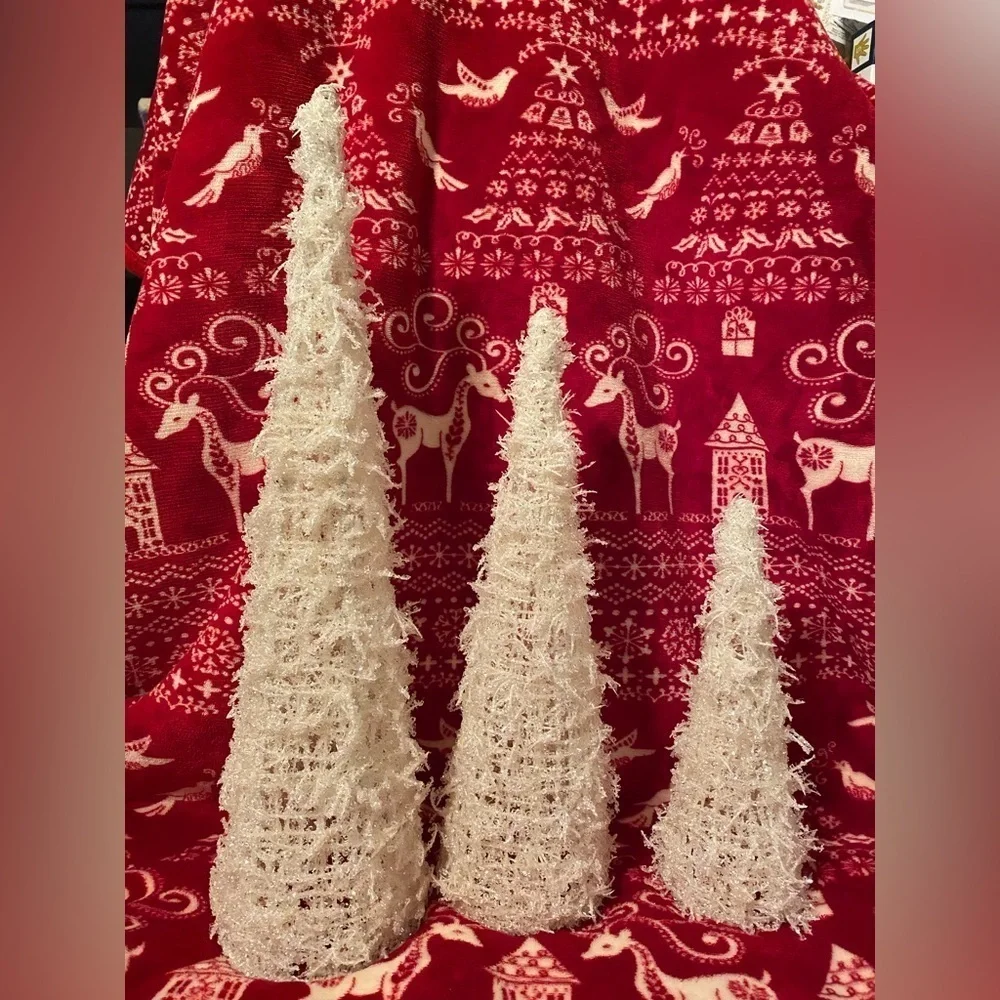 Christmas Trees Set of (3) They do not light up.12, 18. 24” NIB